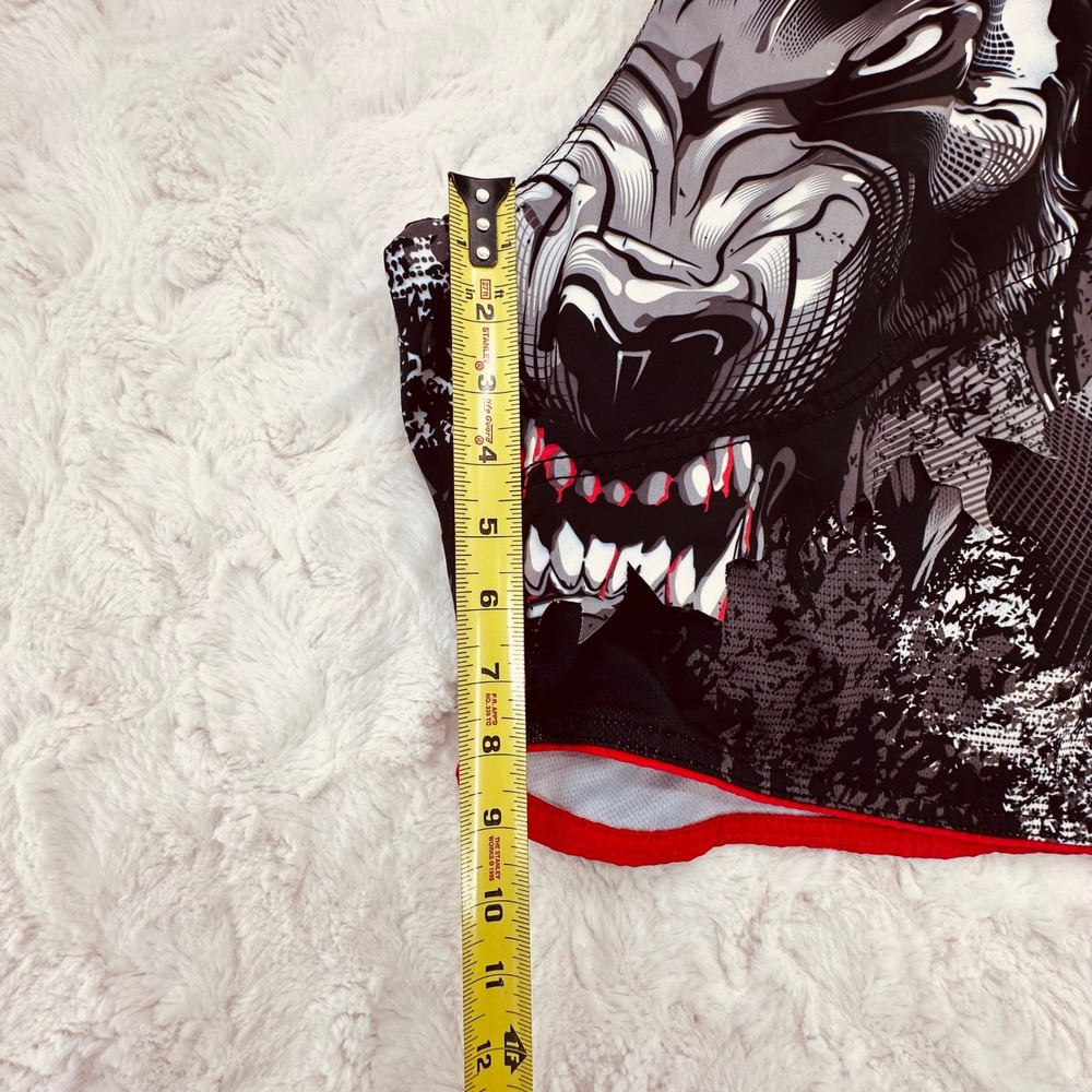 Venum Werewolf MMA Fight Shorts Mens Large Black Red Wolf Graphic Muay Thai BJJ - Picture 10 of 10
